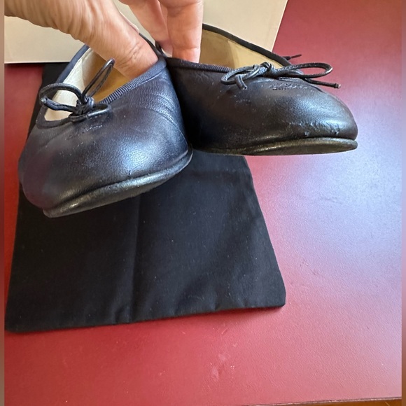 Chanel Uniform Navy Blue Ballerines (Ballet Flats) in Size 39. Great condition! - Picture 6 of 9